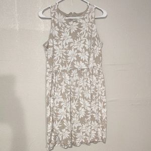 EUC Tan Floral Dress Size MP Loft Ann Taylor